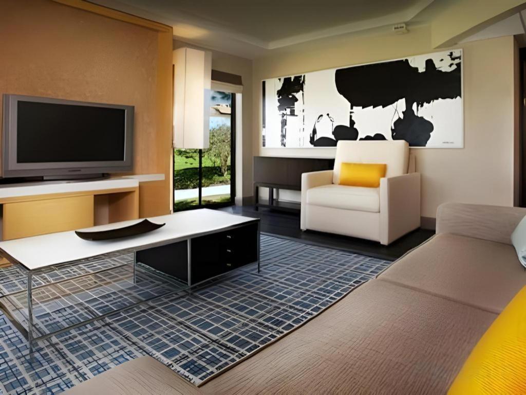 Disney'S Contemporary Resort Lake Buena Vista Ngoại thất bức ảnh
